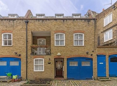 Properties for sale in Rutland Mews - NW8 0RF view1