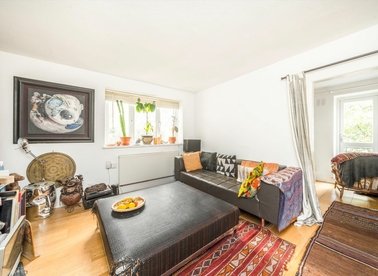 Properties for sale in Sable Street - N1 2AH view1