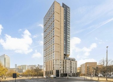 Salter Street, London, E14