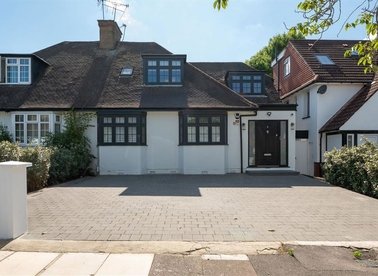 Sanderstead Avenue, London, NW2