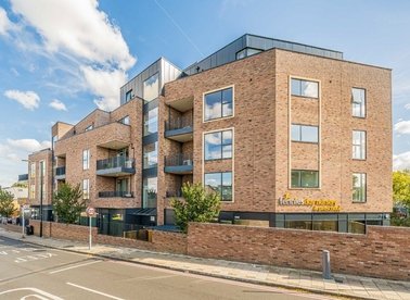 Properties for sale in Sandycombe Road - TW9 2EP view1
