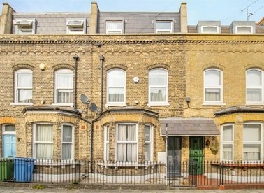 Properties for sale in Searles Road - SE1 4YX view1