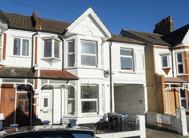 Properties for sale in Seely Road - SW17 9QR view1