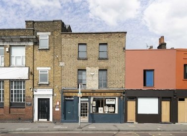 Properties for sale in Shacklewell Lane - E8 2EB view1