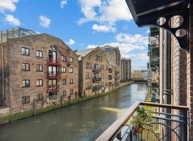 Properties sold in Shad Thames - SE1 2YH view1