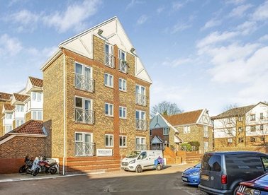 Properties for sale in Sheen Road - TW9 1AE view1