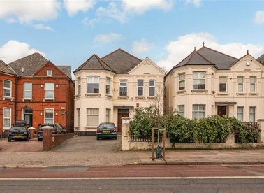 Properties for sale in Shoot Up Hill - NW2 3XJ view1