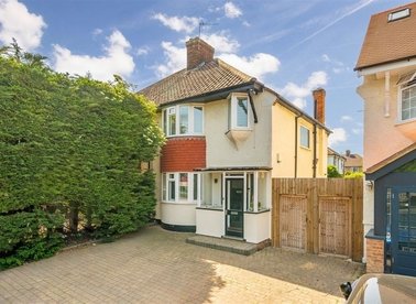 Properties for sale in Shooters Hill Road - SE18 4LX view1