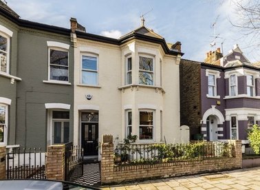 Properties sold in Silver Crescent - W4 5SF view1
