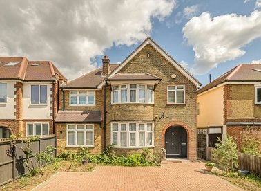 Sixth Cross Road, Twickenham, TW2