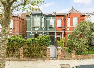 Properties for sale in Skardu Road - NW2 3ER view1