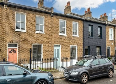 Properties for sale in Snarsgate Street - W10 6QP view1
