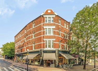 Properties for sale in South End Road - NW3 2PT view1