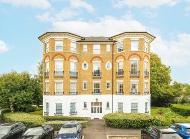 Properties for sale in Southlands Drive - SW19 5QN view1