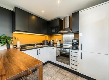 Properties for sale in Southwark Bridge Road - SE1 0BQ view1
