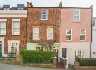 Properties for sale in Spencer Rise - NW5 1AP view1