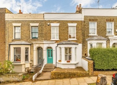 Properties for sale in Spencer Rise - NW5 1AR view1