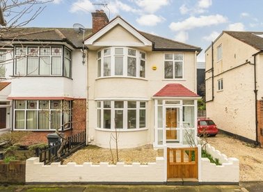 Properties for sale in Springvale Avenue - TW8 9QH view1