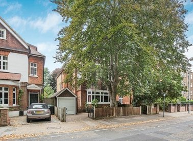 Properties for sale in St. Andrews Square - KT6 4EG view1