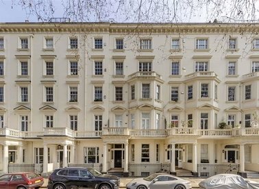 Properties sold in St. Georges Square - SW1V 3QP view1