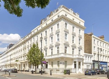 Properties sold in St. Georges Square - SW1V 2HU view1