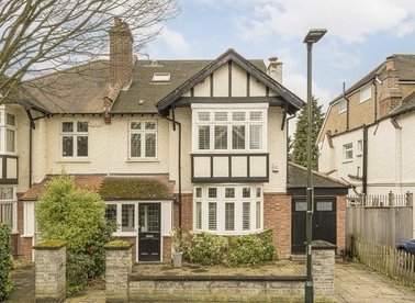 Properties for sale in St. James's Avenue - TW12 1HH view1