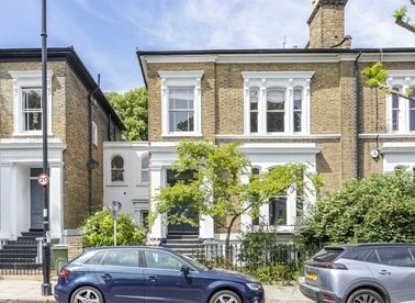 Properties for sale in St. John's Grove - N19 5RW view1