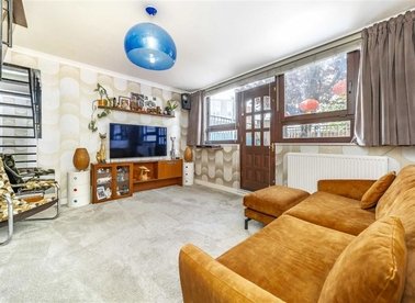 Properties for sale in St Johns Estate - N1 6JN view1