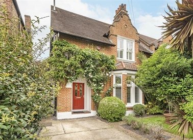 Properties for sale in St. Margarets Road - SE4 1YU view1