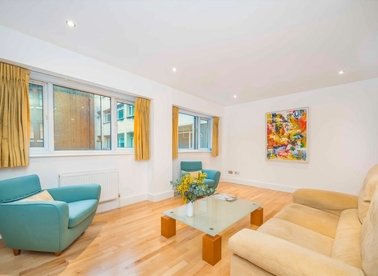 Properties for sale in St. Martin's Lane - WC2N 4JS view1