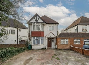 Properties for sale in St. Marys Crescent - NW4 4LJ view1