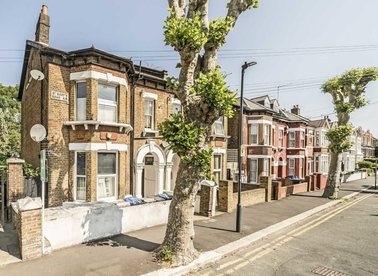 Properties sold in St. Marys Road - NW10 4AS view1