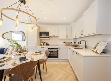 Properties for sale in St. Pauls Avenue - NW2 5TG view1
