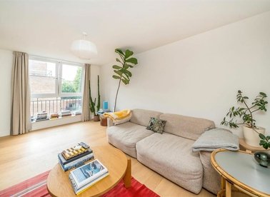 Properties sold in St. Peter's Close - E2 7AE view1