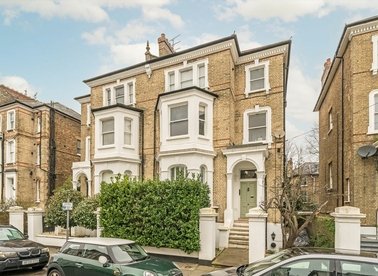Properties for sale in St. Philips Road - KT6 4DX view1