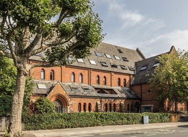 Properties for sale in Stamford Brook Road - W6 0XP view1