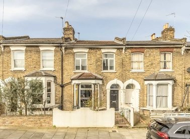 Properties for sale in Stanbury Road - SE15 2DB view1