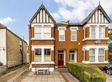 Properties for sale in Stanhope Avenue - N3 3LX view1