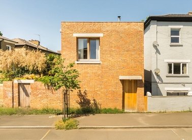 Properties for sale in Stannard Road - E8 1DB view1