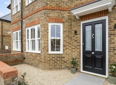 Properties for sale in Station Road - TW12 2BU view1