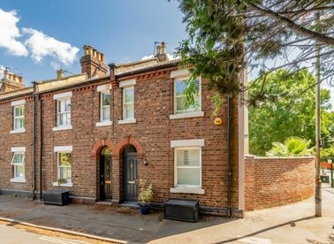 Properties for sale in Stephenson Street - NW10 6TX view1