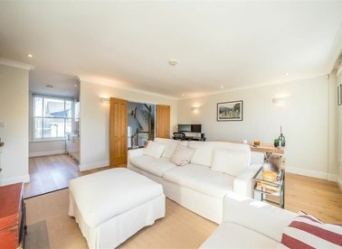 Properties sold in Stockwell Park Road - SW9 0DB view1
