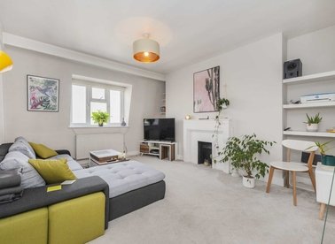 Properties sold in Streatham High Road - SW16 1EG view1