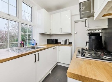 Properties for sale in Streatham Hill - SW2 4RH view1