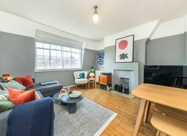 Properties for sale in Streatham Hill - SW2 4TL view1