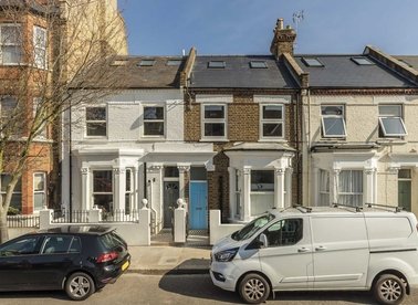 Properties for sale in Stronsa Road - W12 9LB view1
