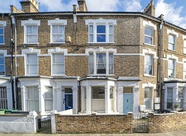 Properties for sale in Sulgrave Road - W6 7QH view1
