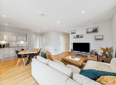 Properties for sale in Summerstown - SW17 0HF view1