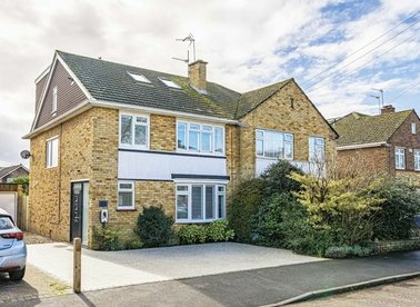 Properties for sale in Sunna Gardens - TW16 5EF view1