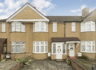 Properties for sale in Sunningdale Avenue - TW13 5JT view1